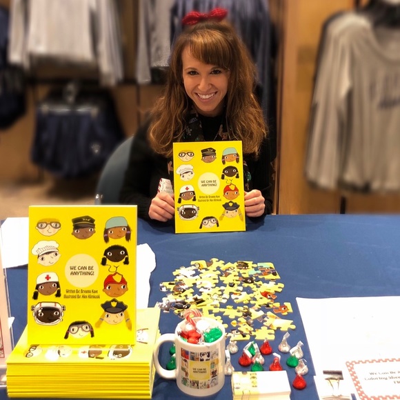 Children’s Book Bundle📚 - Picture 3 of 3